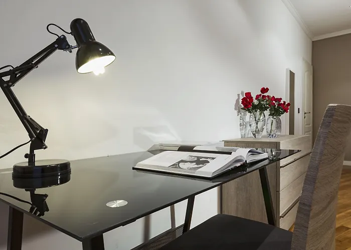 The Queen Luxury - Liberty * Люксембург