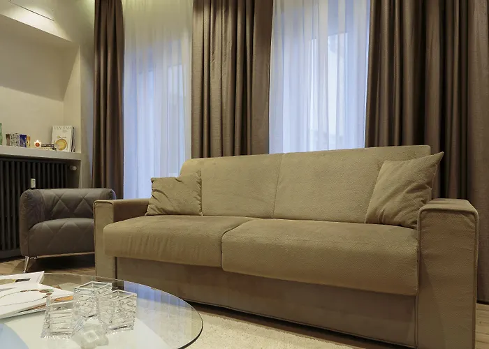 The Queen Luxury - Liberty Апартаменты