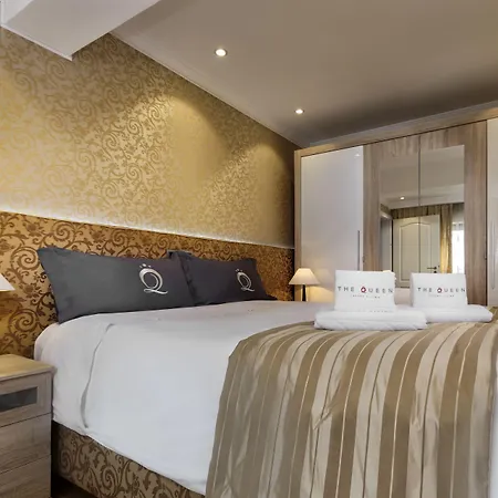 The Queen Luxury - Liberty