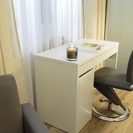 The Queen Luxury - Liberty Apartment