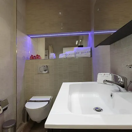 The Queen Luxury - Liberty Apartment *
