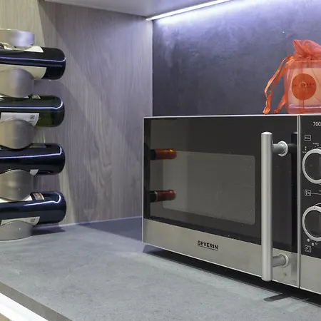 The Queen Luxury - Liberty * Luxembourg By