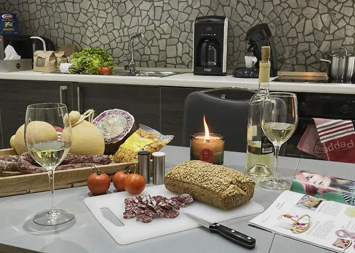 The Queen Luxury - Liberty * لوكسمبورغ