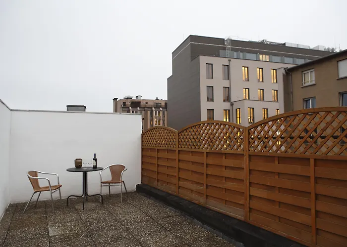 The Queen Luxury - Liberty * Luxembourg