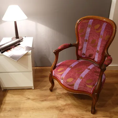 The Queen Luxury - Liberty *