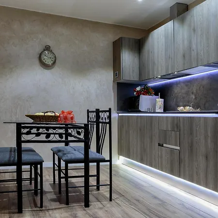 The Queen Luxury - Liberty * Luxemburgo