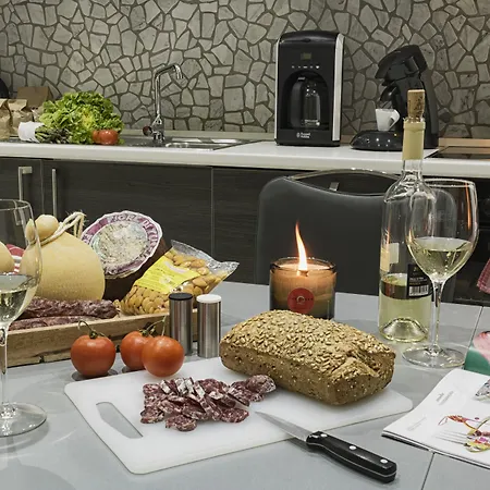 ザ クイーン ラグジュアリー リバティ * ルクセンブルク