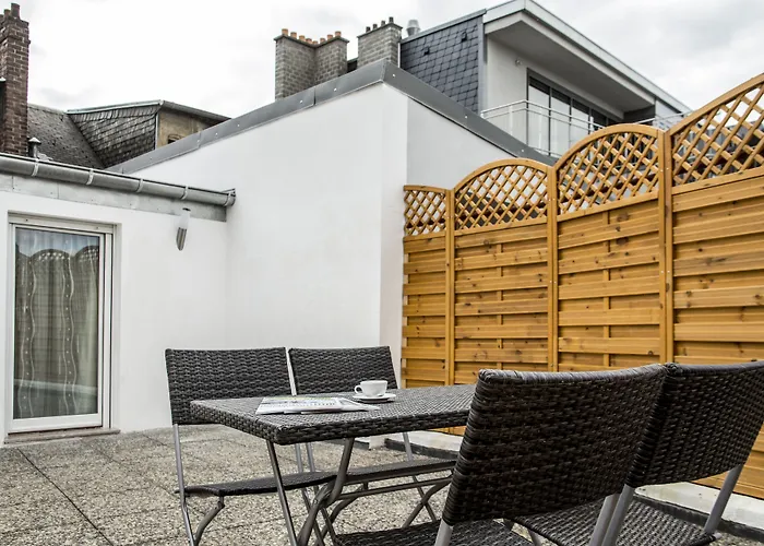 女王豪华公寓 - 自由别墅